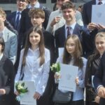 zdjęcie z laureatami
